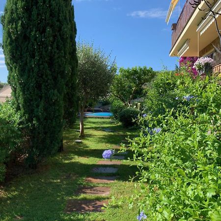 Villa Pineland Borghetto Santo Spirito Exteriör bild