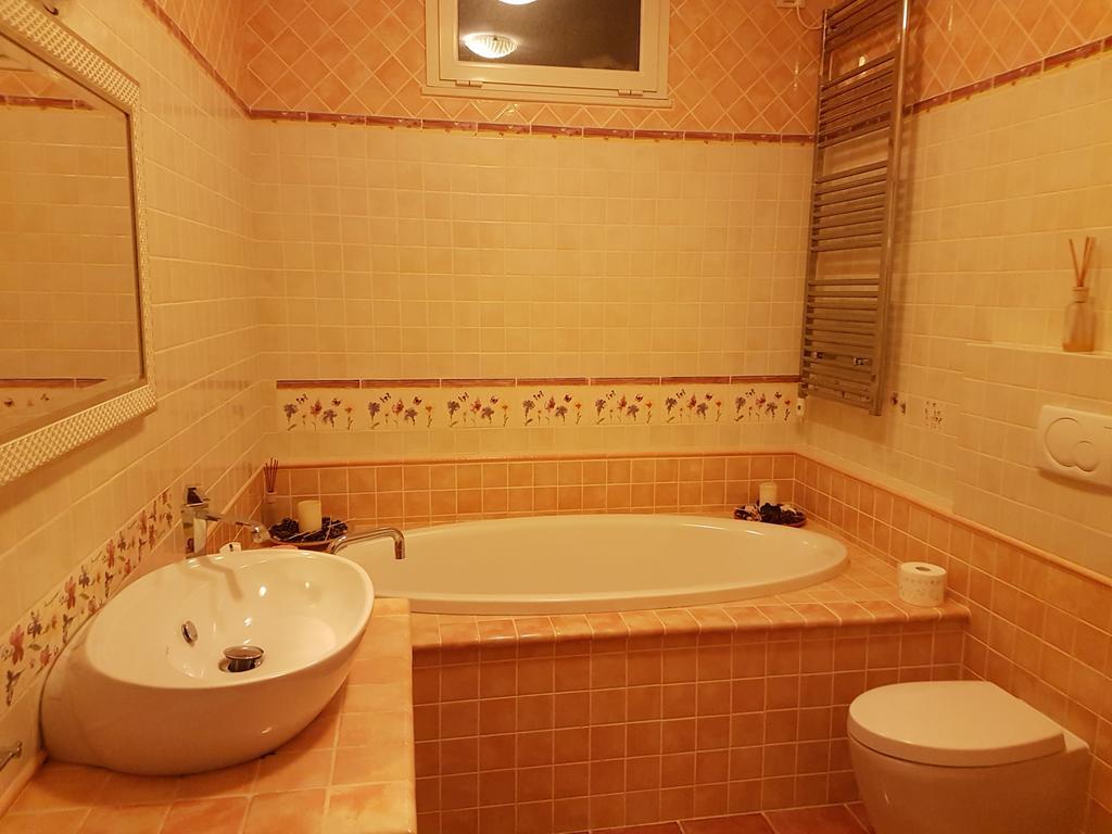 Villa Pineland Borghetto Santo Spirito Exteriör bild