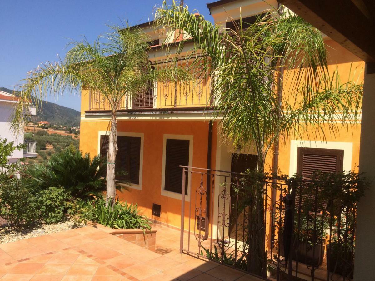 Villa Pineland Borghetto Santo Spirito Exteriör bild