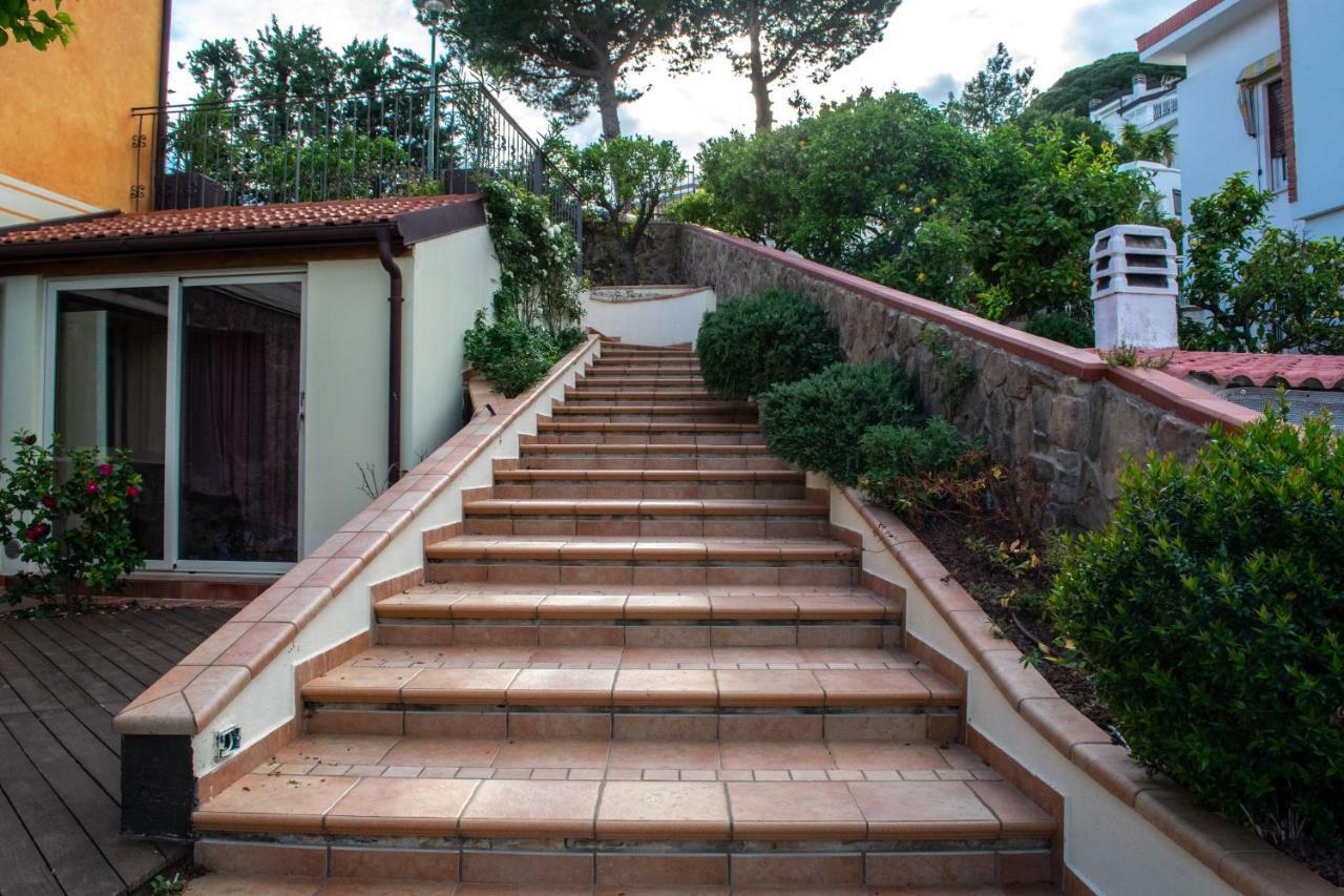 Villa Pineland Borghetto Santo Spirito Exteriör bild