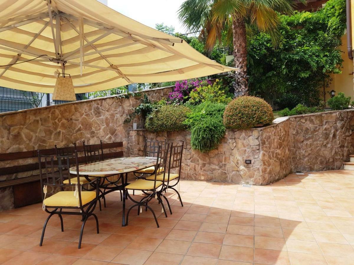 Villa Pineland Borghetto Santo Spirito Exteriör bild