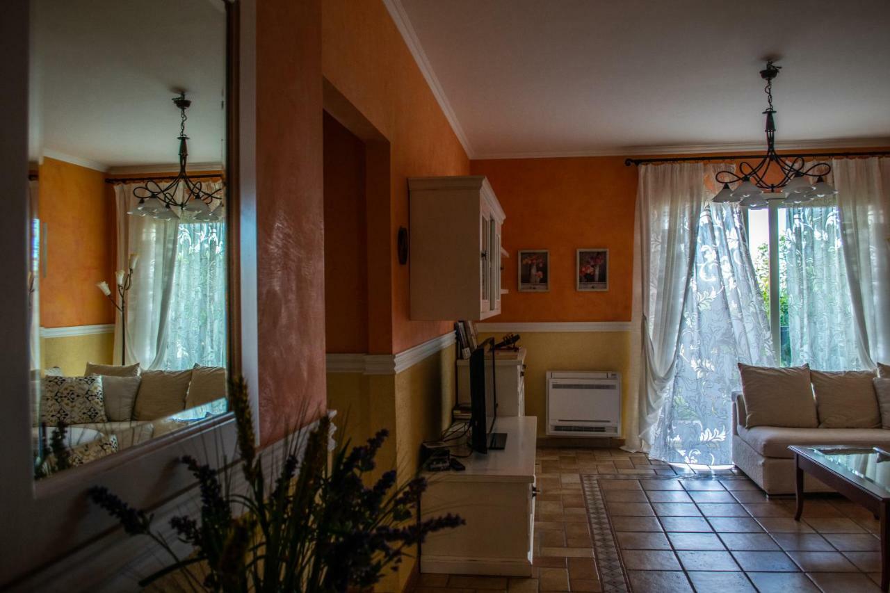 Villa Pineland Borghetto Santo Spirito Exteriör bild